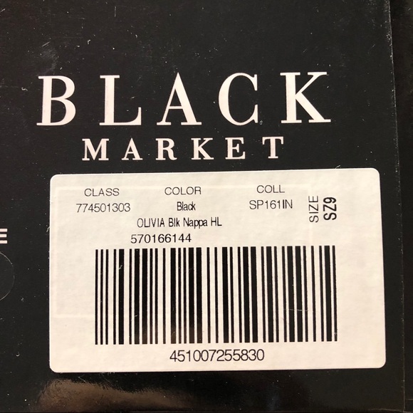 White House Black Market black pointed toe heels. - Picture 3 of 3